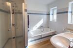 Einfamilienhaus Heide - 7 Zimmer, 199 m&sup2;, 2.200&euro; | Angebot:26340952