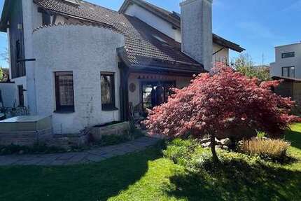 Haus Germering - 6 Zimmer, 180 m&sup2;, 2.700&euro; | Angebot:27144486