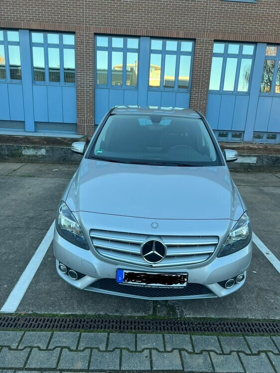 Mercedes-Benz b180 199.600 km 9.000 € Heusenstamm 63150