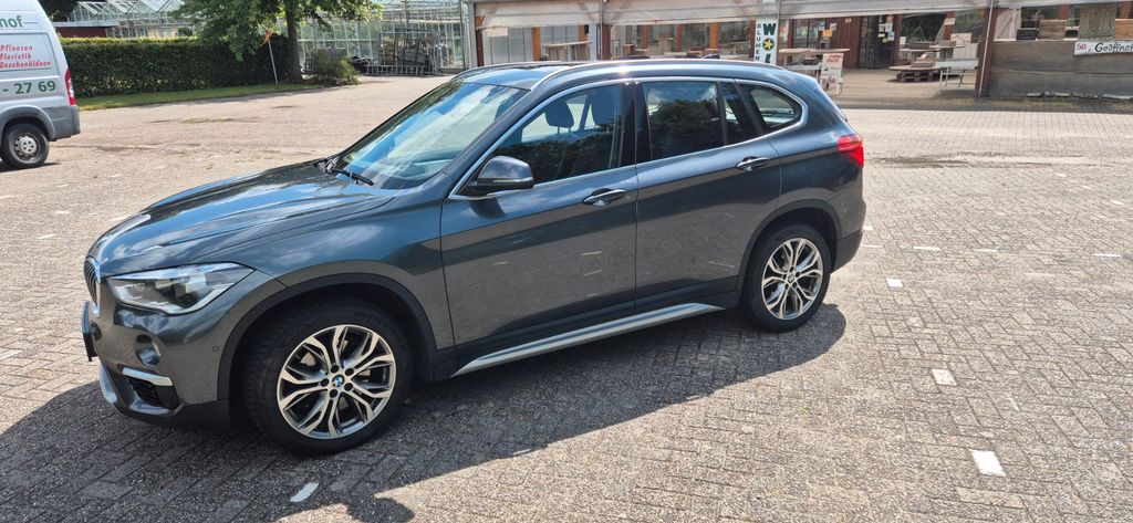 BMW X1 130.000 km 15.900 &euro; Westerstede 26655