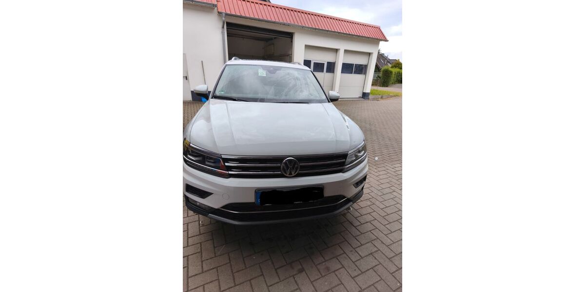 VW Tiguan 106.000 km 22.998 &euro; Osloß 38557