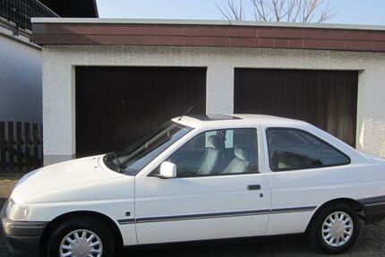 Ford Escort 112.996 km 2.990 &euro; Neuwied 56567