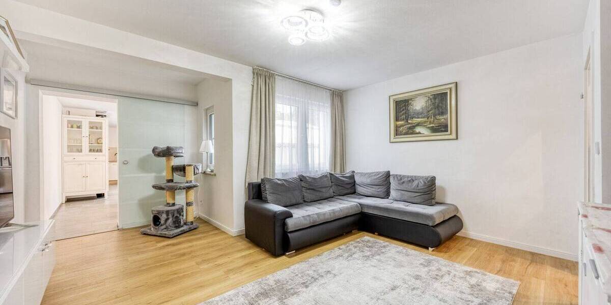 Reihenmittelhaus Meerbusch Lank-Latum - 5 Zimmer, 110 m&sup2;, 649.000&euro; | Angebot:26684129