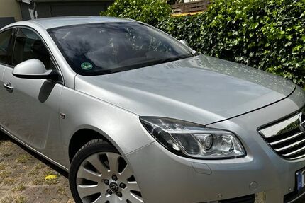 Opel Insignia 229.000 km 4.999 € Güstrow 18273