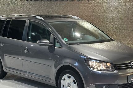 VW Touran 112.580 km 11.990 &euro; Jülich 52428