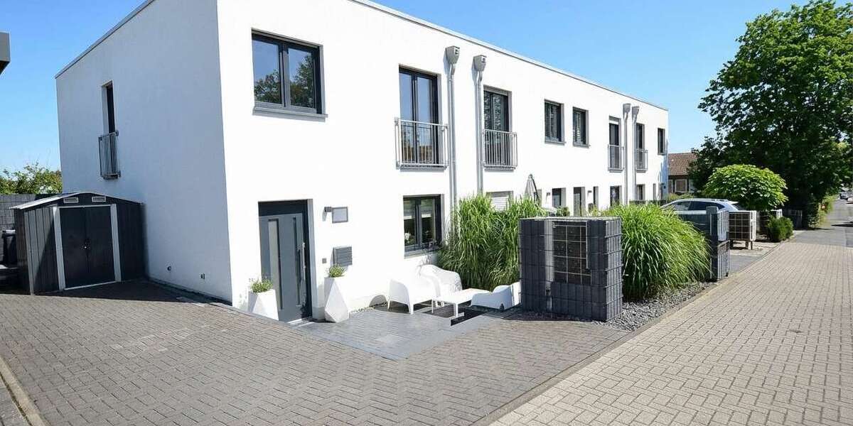 Einfamilienhaus Siegburg / Stallberg Stallberg - 5 Zimmer, 145 m&sup2;, 589.000&euro; | Angebot:26429358