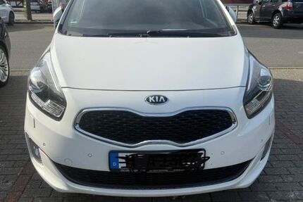 Kia Carens 180.000 km 9.500 &euro; Isernhagen 30916