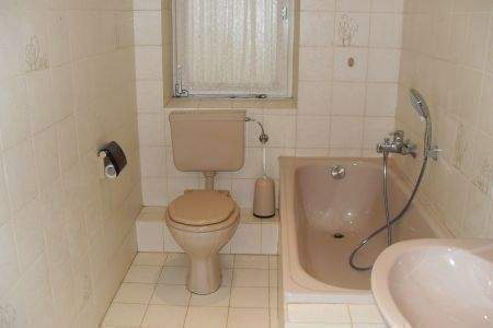 Etagenwohnung Halver Oberbrügge - 2 Zimmer, 71 m&sup2;, 450&euro; | Angebot:25278107