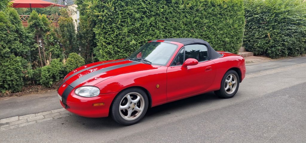 Mazda MX-5 183.885 km 7.000 &euro; Siegburg 53721