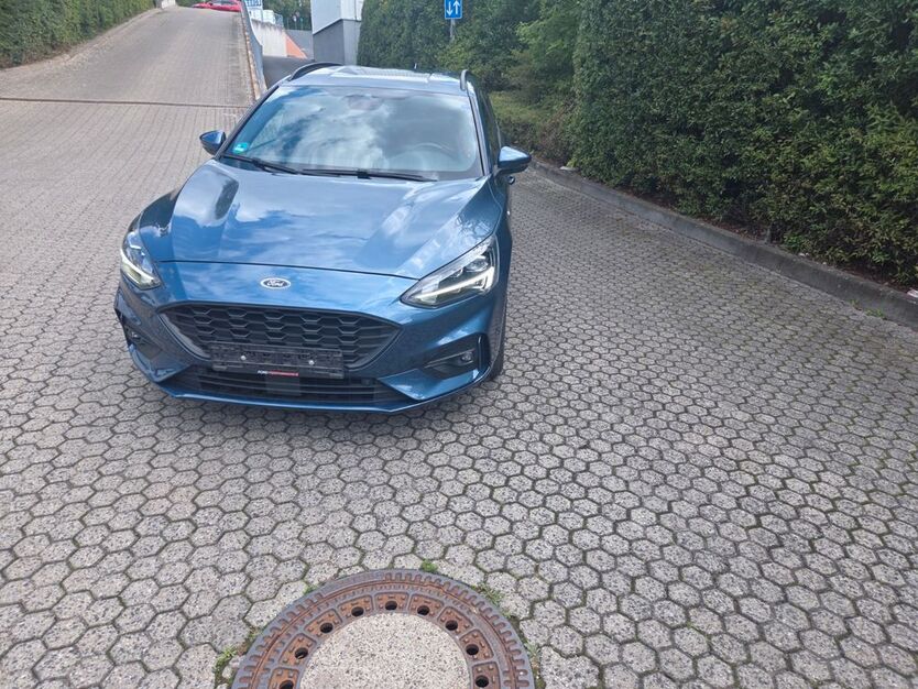 Ford Focus 51.287 km 19.999 € Retzstadt 97282