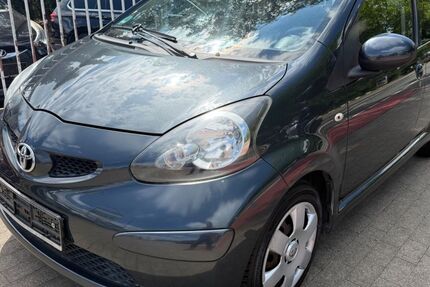 Toyota Aygo (X) 99.000 km 2.990 &euro; Osnabrück 49090