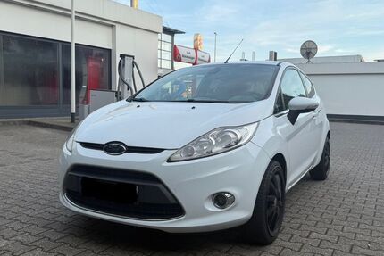 Ford Fiesta 151.700 km 3.500 &euro; Remscheid 42859