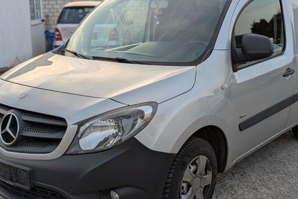 Mercedes-Benz Citan 278.000 km 4.550 € Osthofen 67574