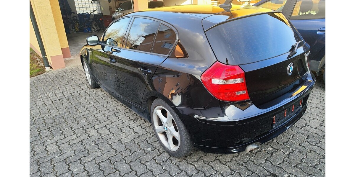 BMW 123 d 232.500 km 4.450 &euro; Regensburg 93019