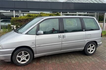 Peugeot 806 67.300 km 1.690 &euro; Struppen 01796