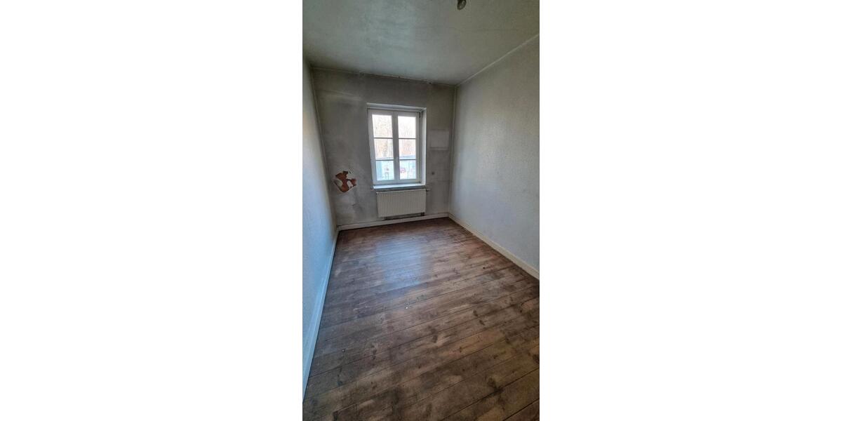 Erdgeschoßwohnung Hildesheim Bockfeld - 4.5 Zimmer, 95 m&sup2;, 109.000&euro; | Angebot:24573752