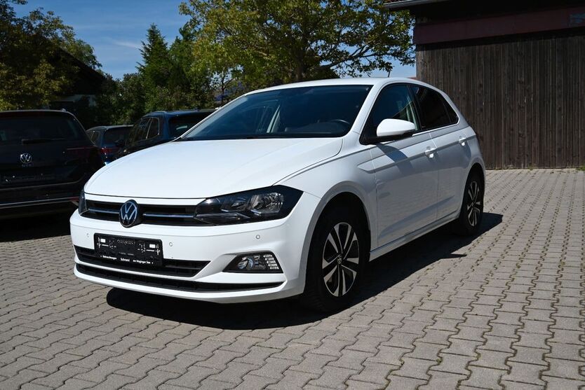 VW Polo 102.000 km 13.999 € Petting /Waging am See 83367