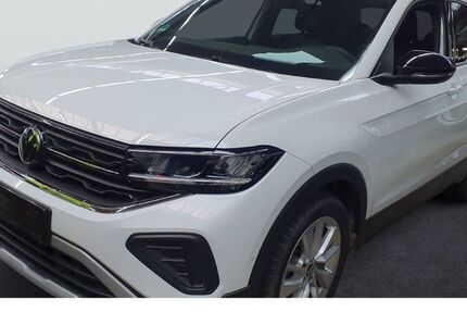 VW T-Cross 16.900 km 24.440 &euro; Bad Homburg 61348