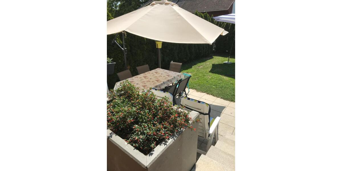 Zum Verkauf steht eine 4 Zimmer Gartenwohnung in Singen 4 zimmer