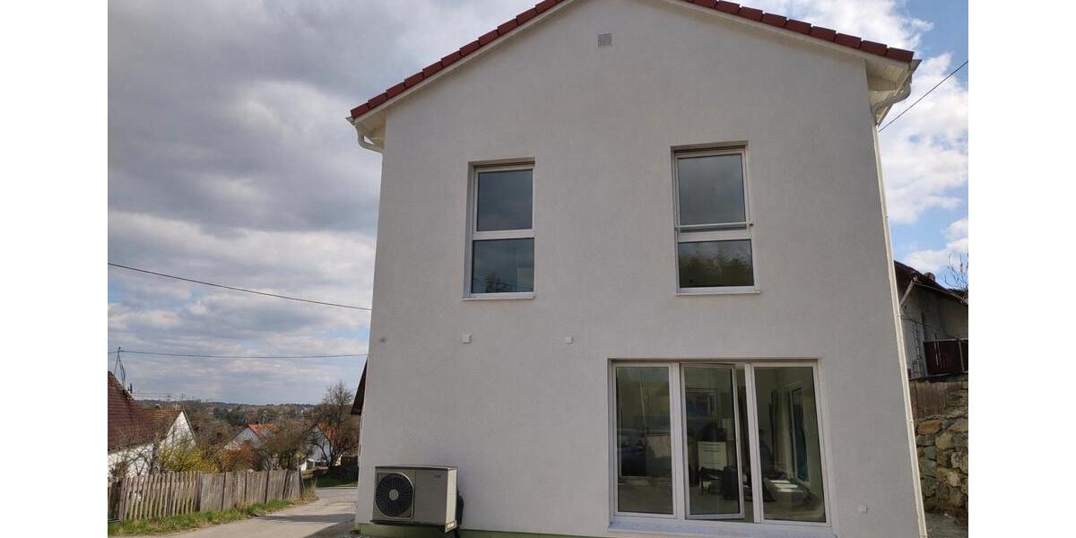 Einfamilienhaus Kettershausen - 3 Zimmer, 100 m&sup2;, 1.690&euro; | Angebot:26237532