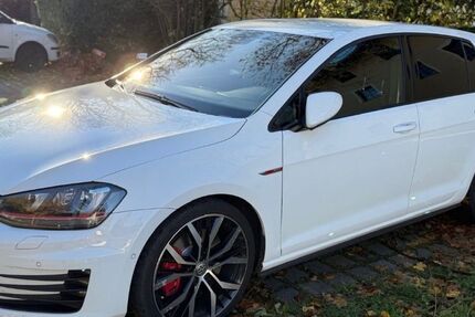 VW Golf 134.000 km 17.300 &euro; München 81825
