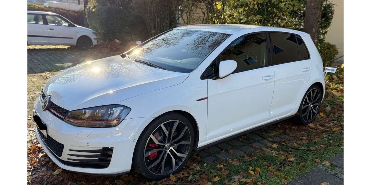 VW Golf 134.000 km 17.300 &euro; München 81825