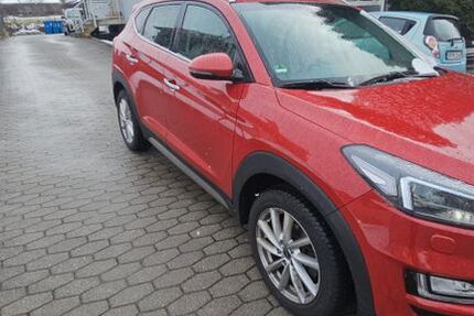 Hyundai TUCSON 146.000 km 19.500 &euro; Landau an der Isar 94405