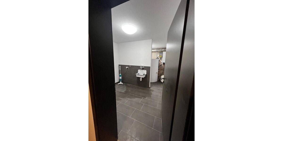 Doppelhaushälfte Amstetten - 7 Zimmer, 185 m&sup2;, 2.000&euro; | Angebot:26819968
