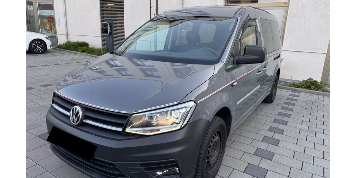 VW Caddy Maxi 239.000 km 5.400 &euro; München 80336
