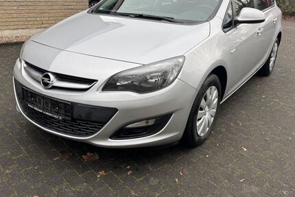 Opel Astra 112.000 km 4.799 € Paderborn 33100