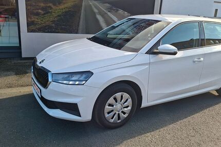 Skoda Fabia 40.600 km 12.870 &euro; Bad Elster 08645