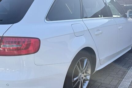 Audi A4 217.555 km 7.999 &euro; Wesel 46483