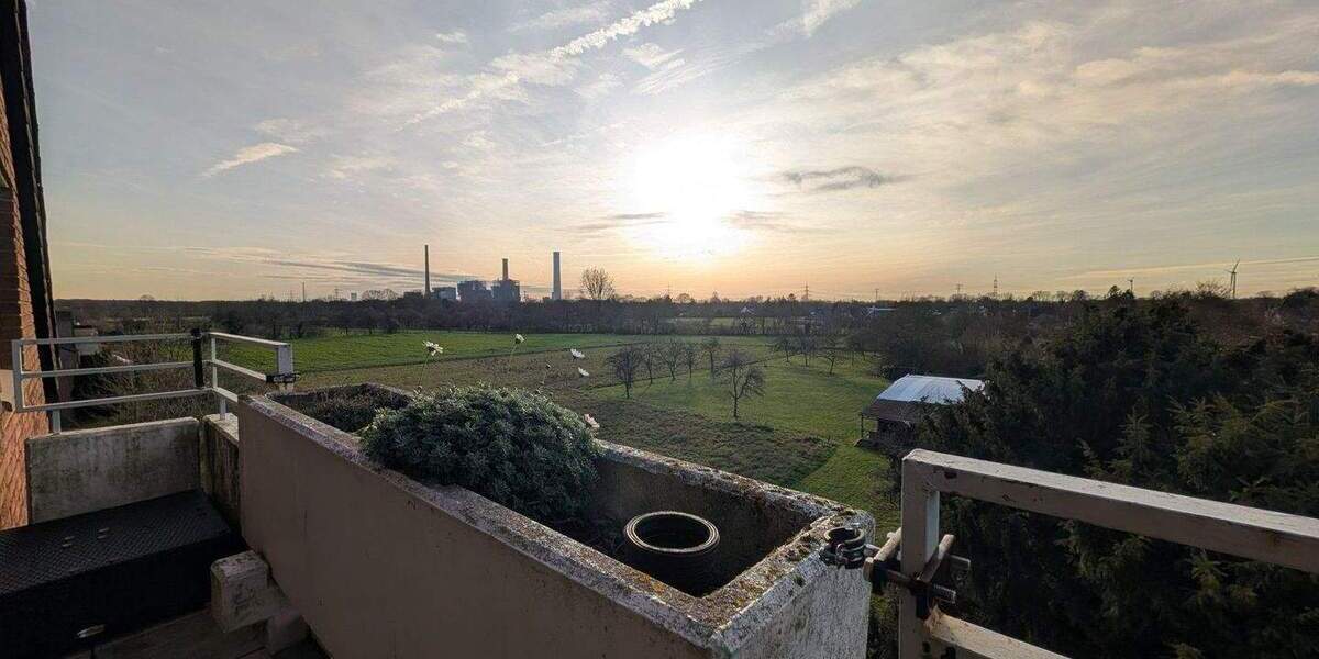 Etagenwohnung Voerde - 2 Zimmer, 64 m&sup2;, 145.000&euro; | Angebot:24485182