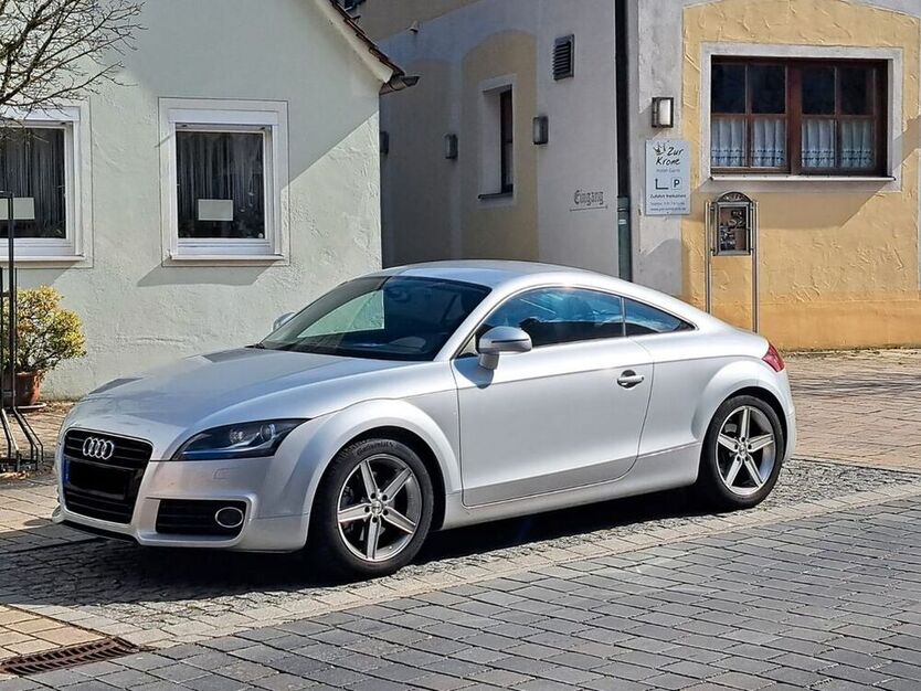 TT