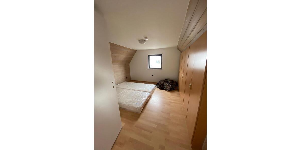 Einfamilienhaus Baar-Ebenhausen Ebenhausen - 4 Zimmer, 95 m&sup2;, 1.600&euro; | Angebot:26343572