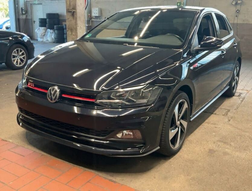 VW Polo 51.804 km 18.200 € Frankfurt am Main 65933