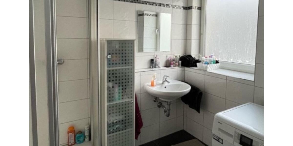 Etagenwohnung Wenzenbach - 5 Zimmer, 27 m&sup2;, 455&euro; | Angebot:25329626