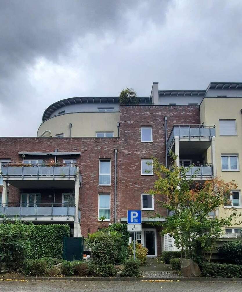 Wohnung zum Mieten in Köln 985 € 69 m² 2 zimmer
