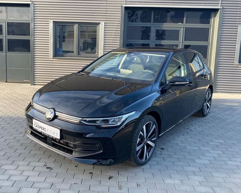 VW Golf 4.905 km 27.800 € Birgel 54587