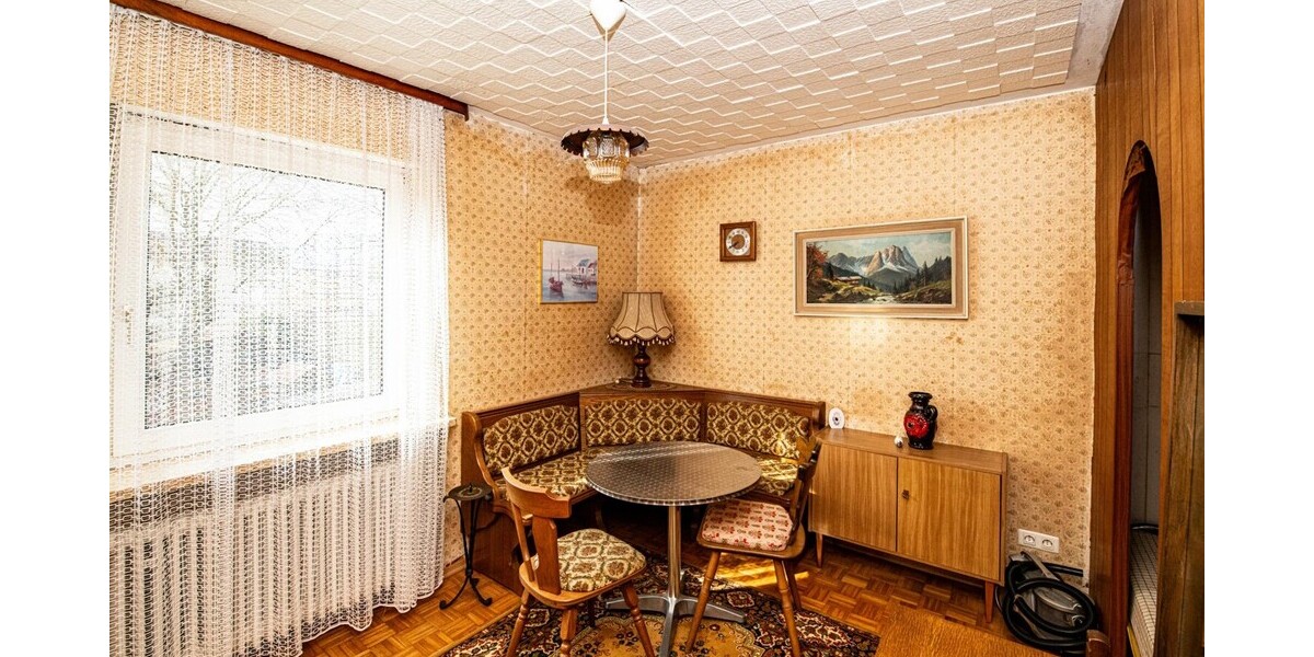 Einfamilienhaus in bester Lage mit PV Anlage - Einfamilienhaus Furth im Wald | Angebot:25715659