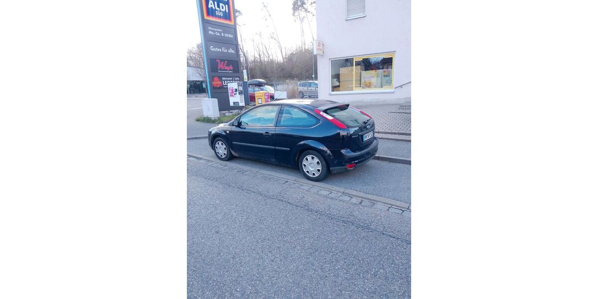 Ford Focus 185.000 km 800 &euro; Abenberg 91183