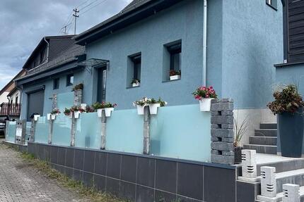Großes Einfamilienhaus mit Garten u Terrasse 7 zimmer
