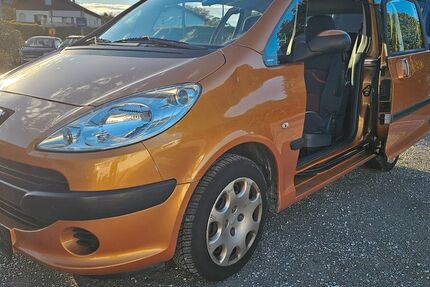 Peugeot 1007 60.000 km 3.555 € Raubling 83064