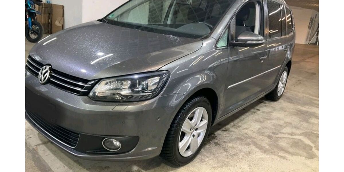 VW Touran 264.800 km 7.999 € Sulzheim 55286