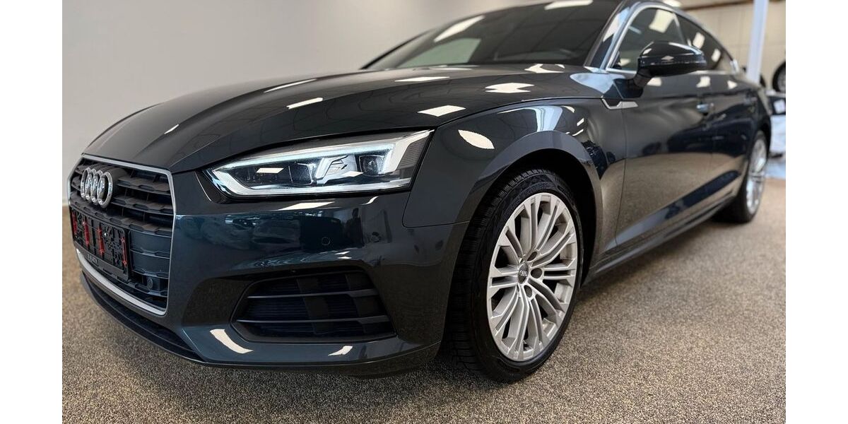Audi A5 111.000 km 19.500 &euro; Blankenfelde-Mahlow 15827