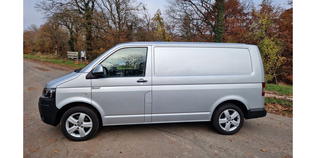 VW T5 Transporter 230.000 km 14.800 € Boppard-Udenhausen 56154