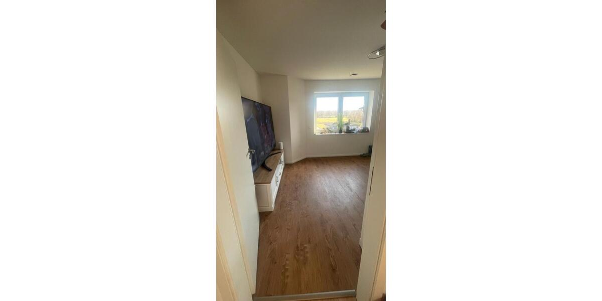 Etagenwohnung Brokstedt - 3 Zimmer, 75 m&sup2;, 975&euro; | Angebot:26402971