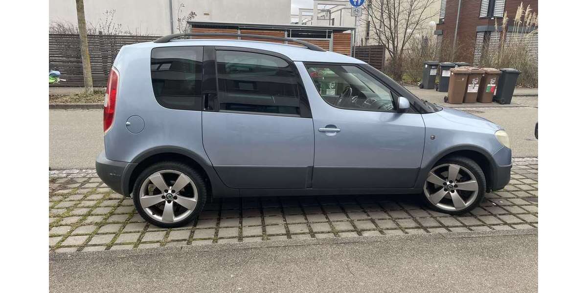 Skoda Roomster 111.400 km 5.250 &euro; Freiburg 79111