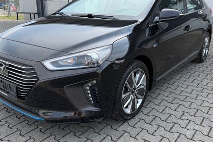 Hyundai IONIQ 225.879 km 7.699 &euro; Offenbach am Main 63067