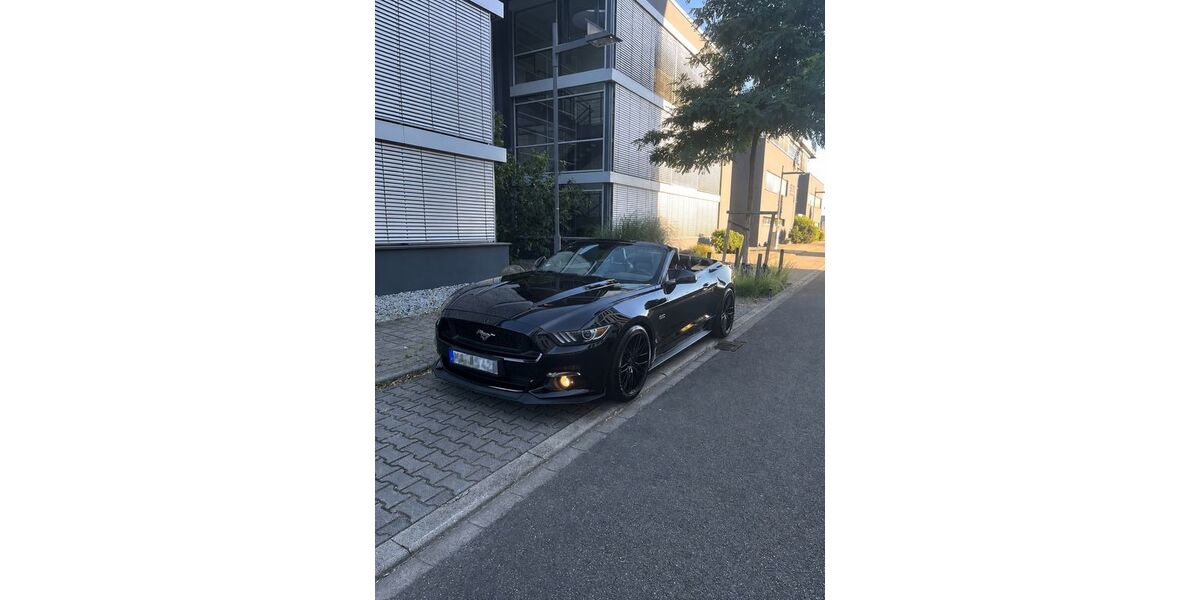 Ford Mustang 95.000 km 29.300 &euro; Frankenthal 67227